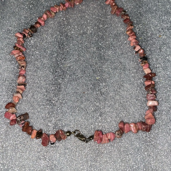 Rhodochrosite Chip Necklace 17” - Picture 3 of 4